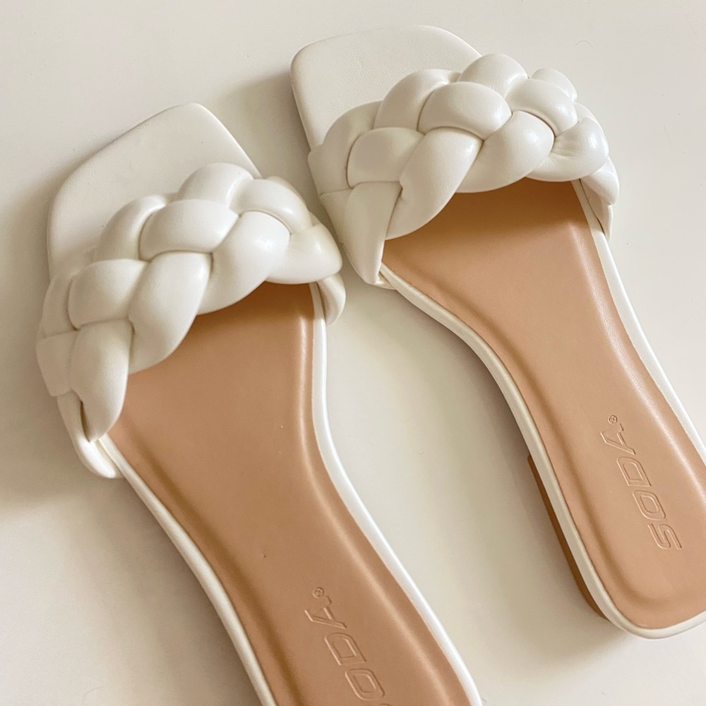 Pretty White Sandals